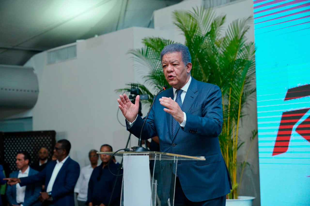 Leonel afirma que «el pueblo se siente irritado» por las promesas incumplidas del Gobierno del PRM