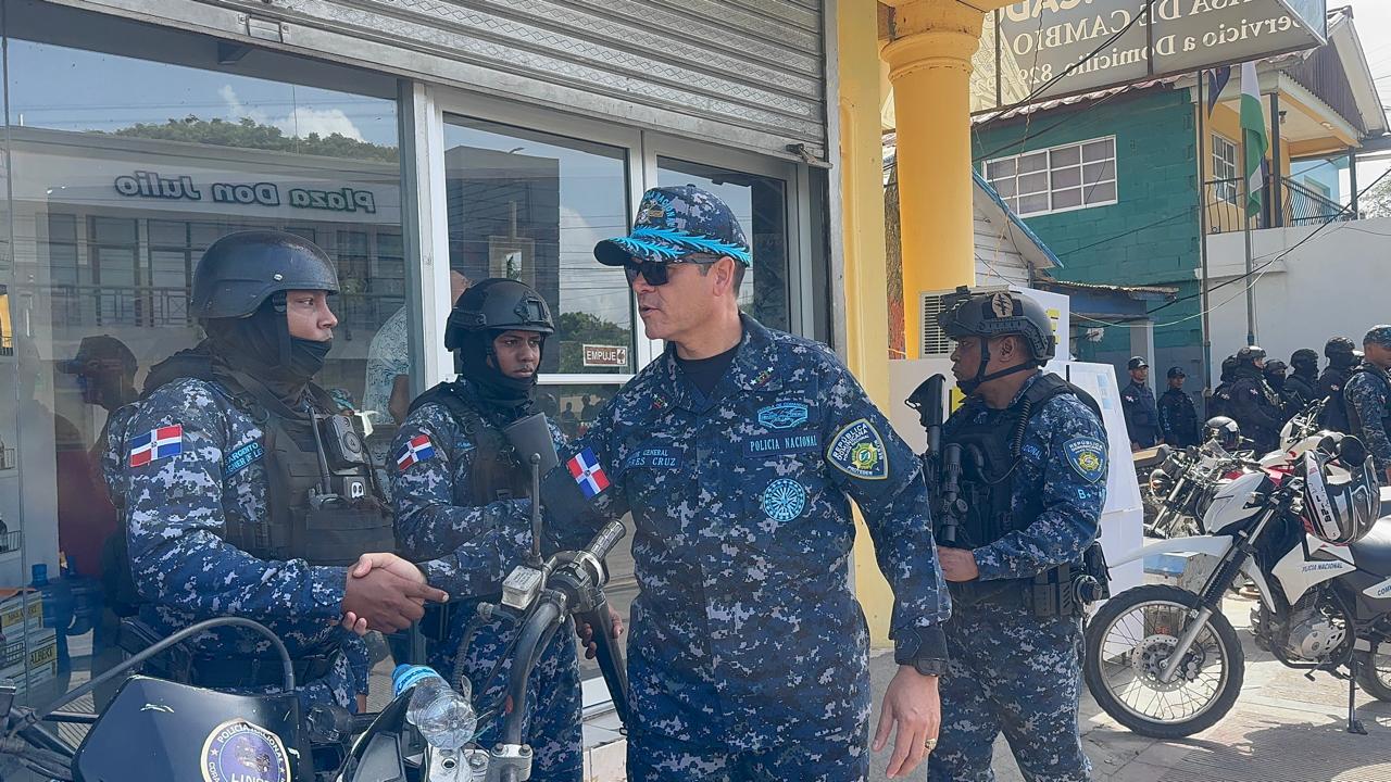 Policía Nacional desmiente supuesto ataque a tiros contra su director general en Navarrete