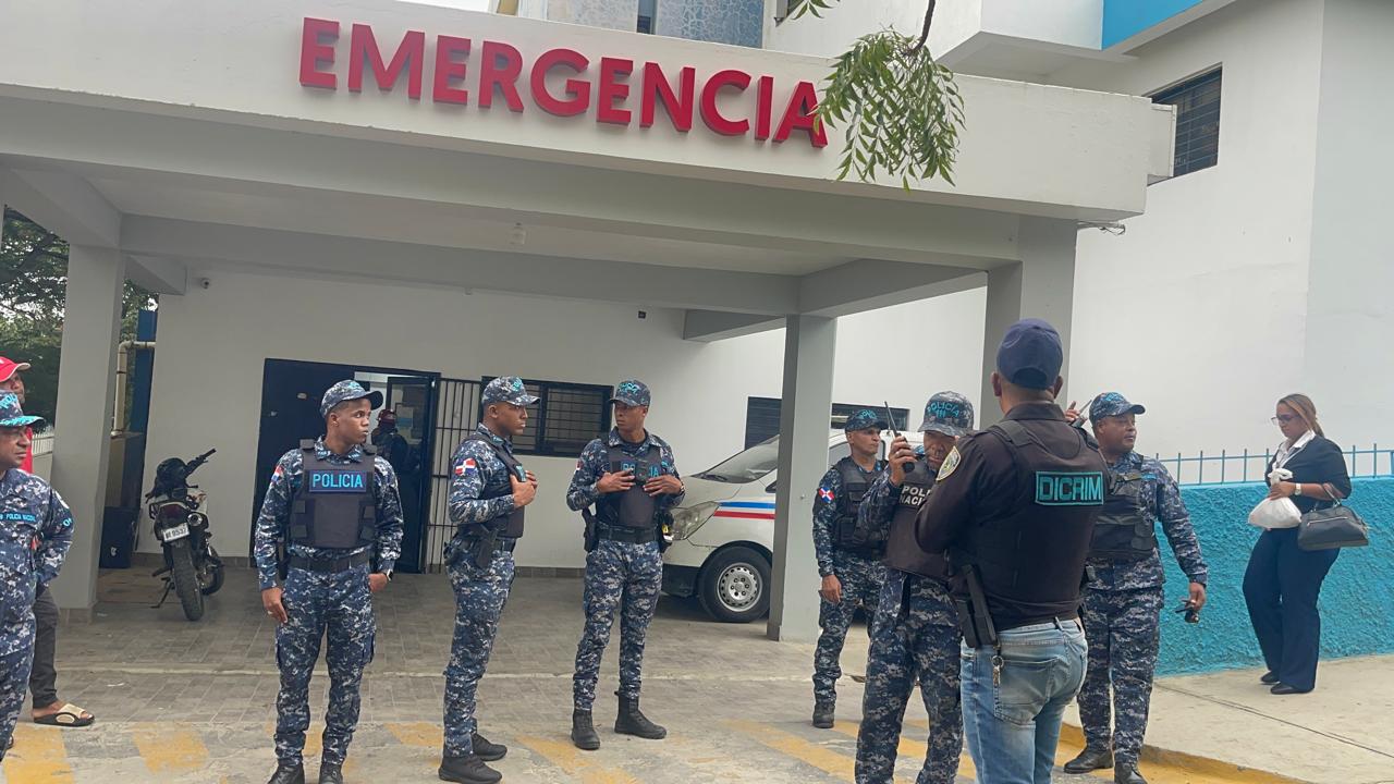 Tiroteo entre vecinos deja cuatro heridos de balas en Santiago Oeste