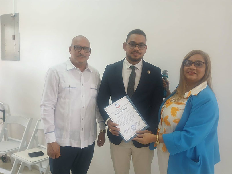 109 abogados y estudiantes culminan diplomado sobre el nuevo Código Procesal Penal en Moca