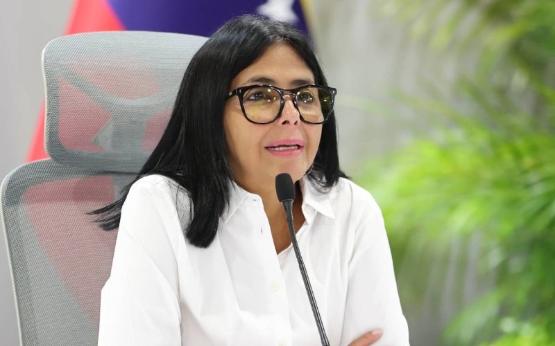 Delcy Rodríguez afirma que 1,046 venezolanos detenidos han regresado a sus hogares