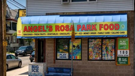 Detienen a dos hermanos dominicanos en Nueva Jersey por presunta lotería ilegal en una bodega