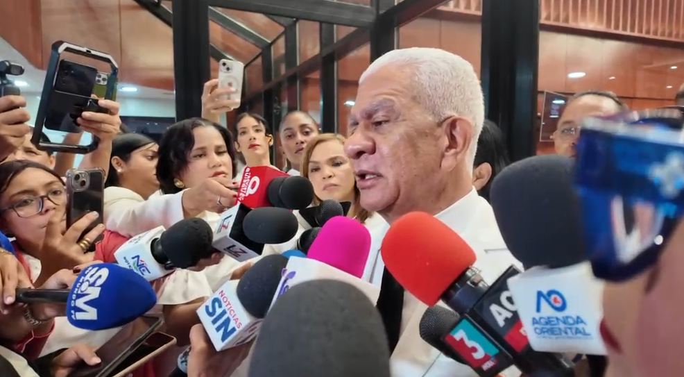Ricardo de los Santos llama a la sensatez tras decisión de RD de retirar a nueve diplomáticos cubanos