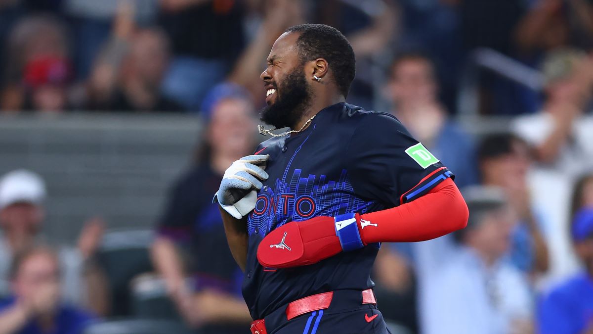 Azulejos esperan el regreso de Vlad el sábado para la serie crucial ante Yankees