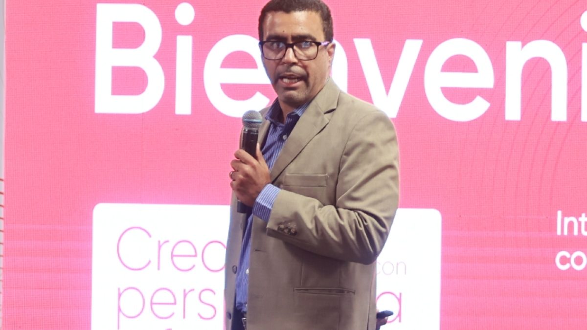 Experto plantea diversificar fondos de pensiones