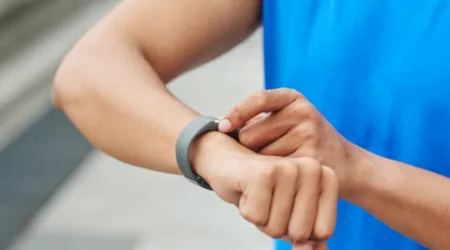 Wearables y Parkinson: el reloj que monitoriza los síntomas