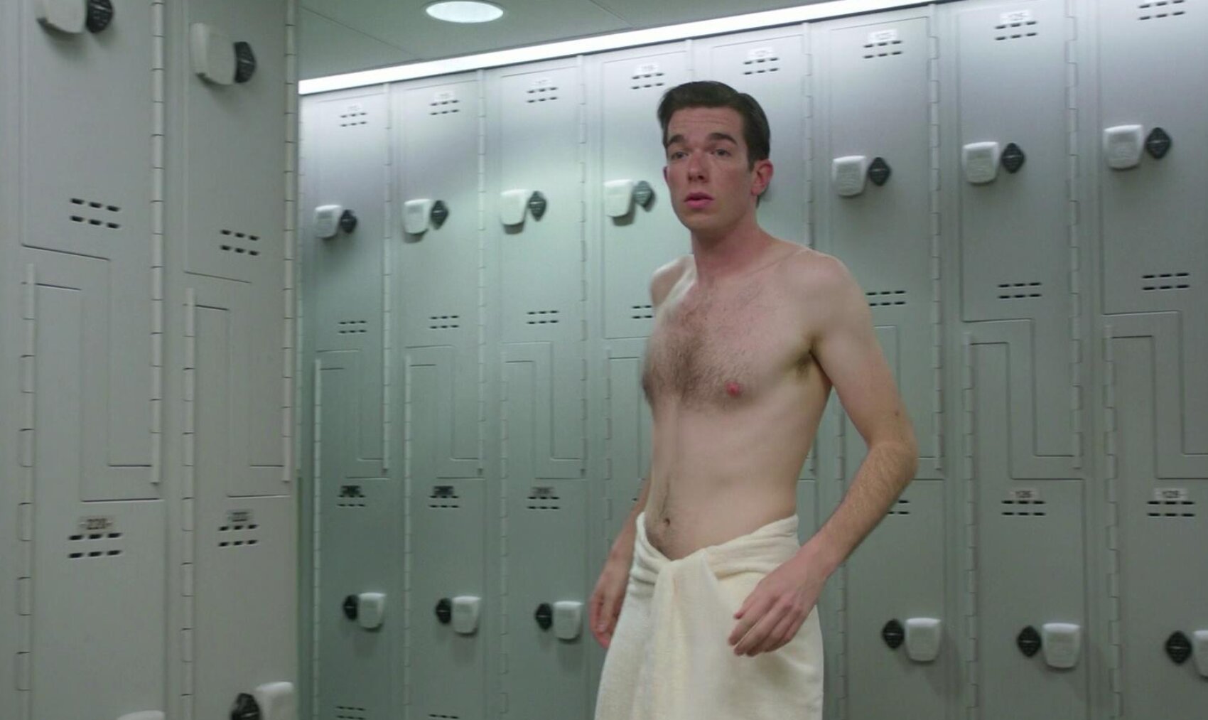 John Mulaney podría ser el nuevo Maxwell Smart en el reboot de Superagente 86