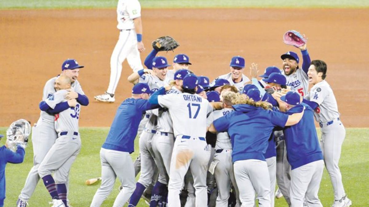 Dodgers igualan el récord de Grandes Ligas de pases consecutivos a playoffs