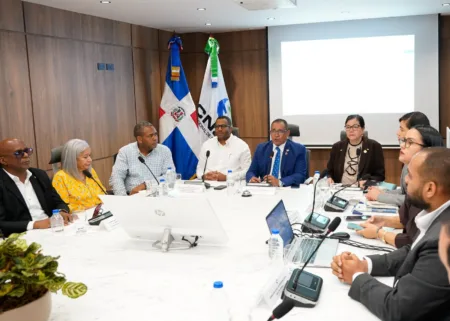 CNSS mantiene diálogo para crear Fondo de Medicamentos de Alto Costo