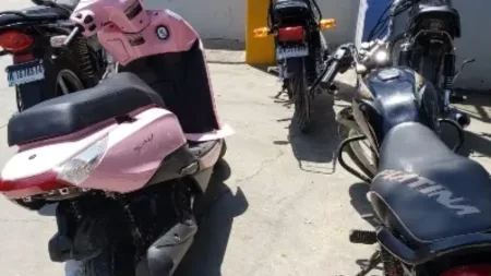 ¿Cómo solicitar el descargo de un vehículo o motocicleta?
