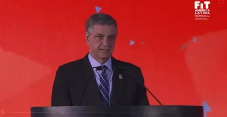 Jorge Macri alude a aspiraciones presidenciales de Collado y elogia su gestión en FIT 2026 Jorge Macri alude a aspiraciones presidenciales de Collado y elogia su gestión en FIT 2026