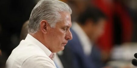Díaz-Canel ve “interminable” la lista de "sancionados" en Cuba por parte de EE.UU.