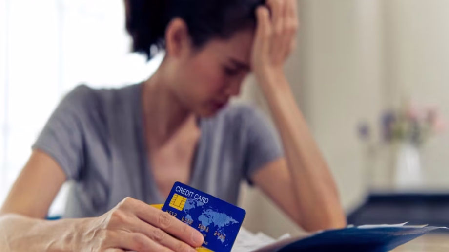 ¿Enviaste dinero a la cuenta equivocada? Estos son los pasos que puedes seguir