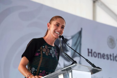 Sheinbaum anuncia que fuerzas federales permanecerán en Sinaloa el tiempo necesario Sheinbaum anuncia que fuerzas federales permanecerán en Sinaloa el tiempo necesario