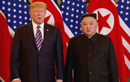 Trump dice que es casi la única persona del mundo que le cae bien a Kim Jong-un Trump dice que es casi la única persona del mundo que le cae bien a Kim Jong-un