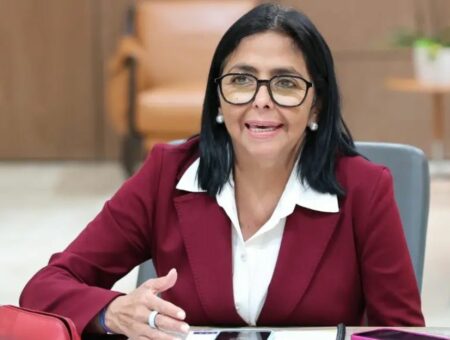 Delcy Rodríguez ordena el desbloqueo de otro grupo de portales web en Venezuela en atención al diálogo Delcy Rodríguez ordena el desbloqueo de otro grupo de portales web en Venezuela en atención al diálogo