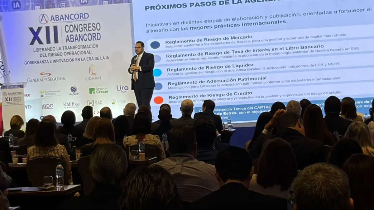 ¿Qué desafíos tiene el sistema financiero con la inteligencia artificial?