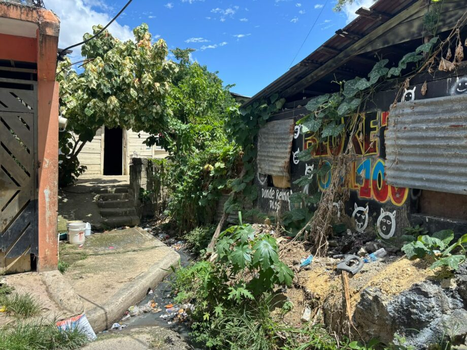 Moradores de Los Girasoles 2 temen nuevas inundaciones ante lluvias Moradores de Los Girasoles 2 temen nuevas inundaciones ante lluvias