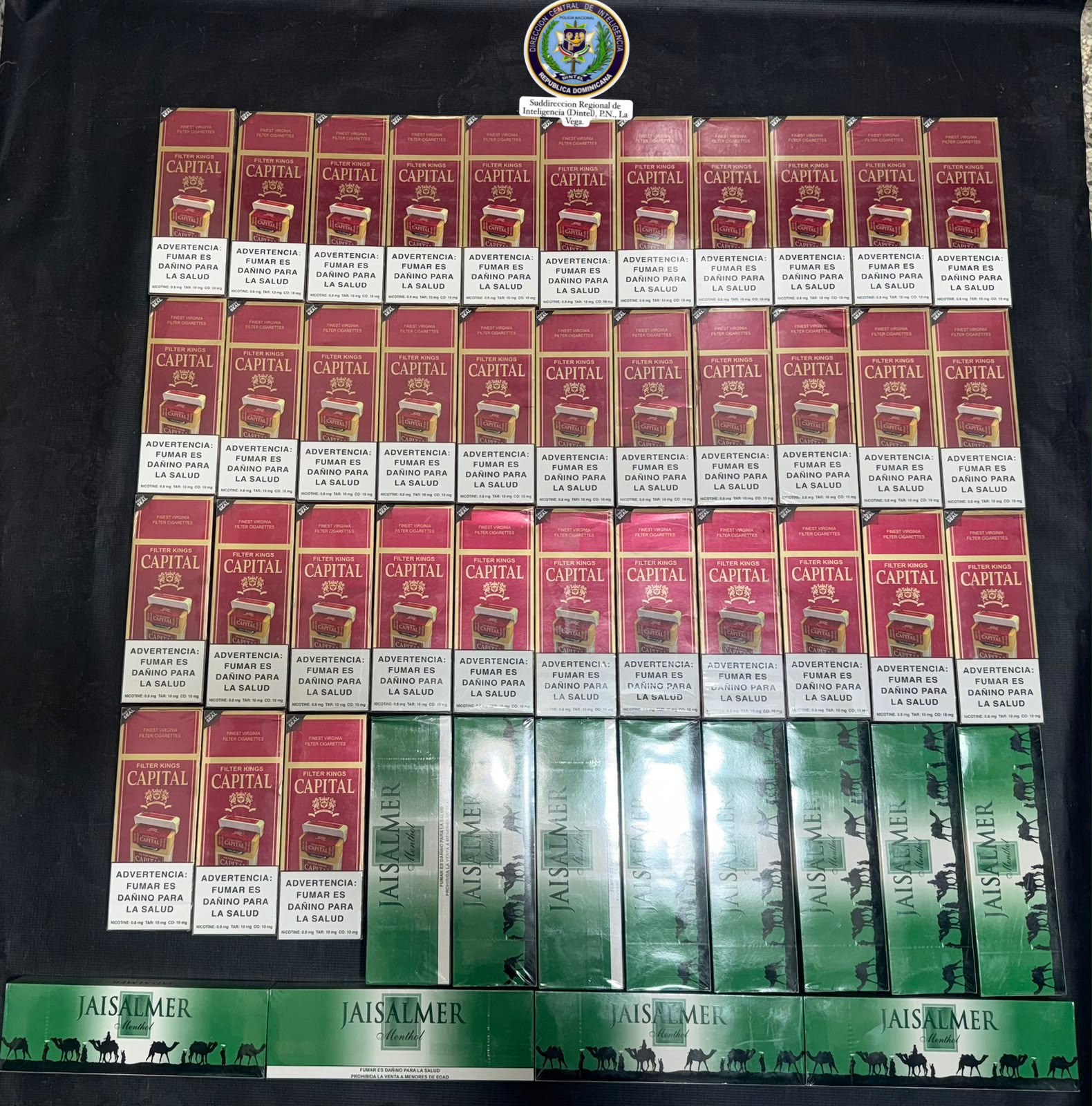 Policía y MP ocupan miles de cigarrillos ilícitos durante allanamientos en La Vega