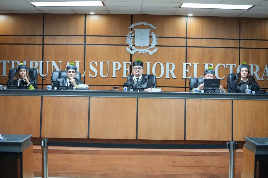 TSE rechaza demanda en referimiento electoral de extrema urgencia, incoada por el PHD TSE rechaza demanda en referimiento electoral de extrema urgencia, incoada por el PHD