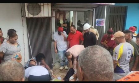 Estudiante resulta gravemente herida tras caer desde un cuarto piso en Santiago Oeste Estudiante resulta gravemente herida tras caer desde un cuarto piso en Santiago Oeste