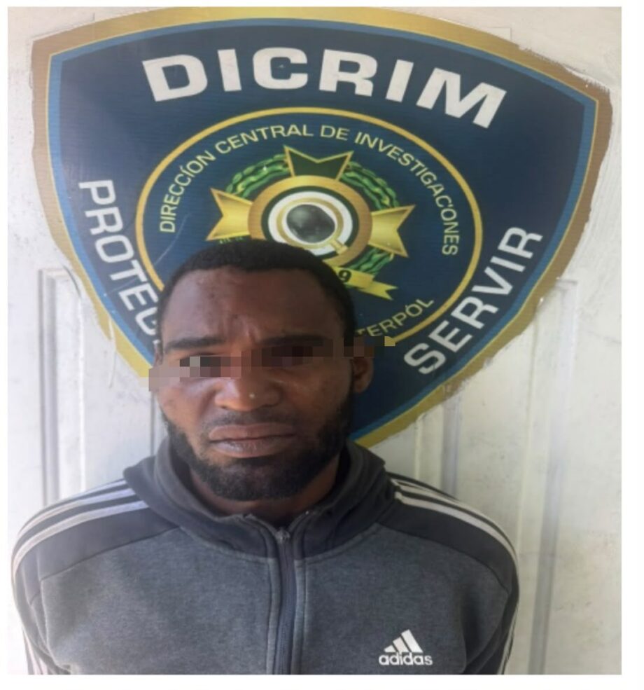 Policía apresa en flagrante delito a alias “Ratón” por robo a banca de lotería en Monte Plata Policía apresa en flagrante delito a alias “Ratón” por robo a banca de lotería en Monte Plata