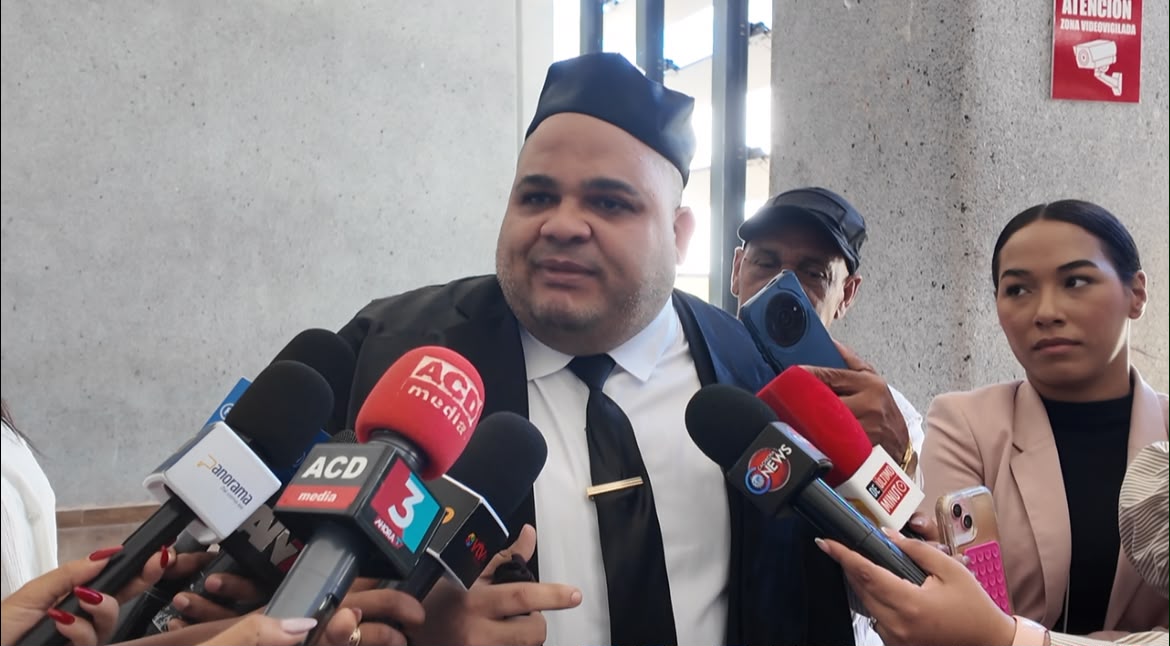 Phillips Michael niega haber orquestado robo en vivienda de Julián Oro Duro, afirma su abogado