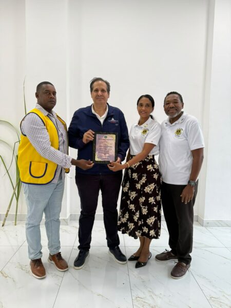 Club de Leones La Romana–Villa Hermosa reconoce al ministro Víctor Atallah por sus aportes a favor de los más necesitados Club de Leones La Romana–Villa Hermosa reconoce al ministro Víctor Atallah por sus aportes a favor de los más necesitados