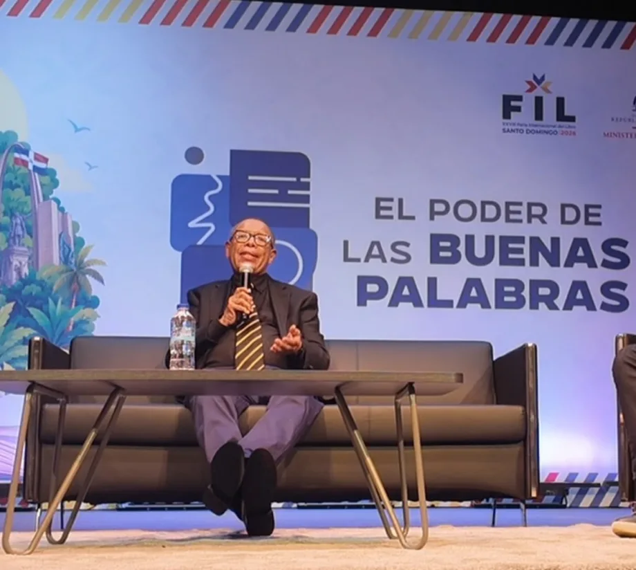 Joseph Cáceres insta a periodistas a formarse ante auge de influencers y creadores de contenido
