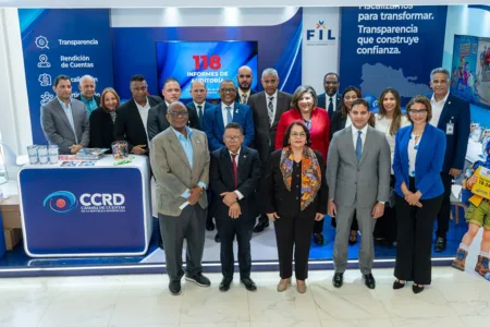 Cámara de Cuentas lanza historietas educativas en la Feria del Libro 2026