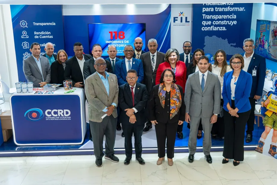 Cámara de Cuentas lanza historietas educativas en la Feria del Libro 2026