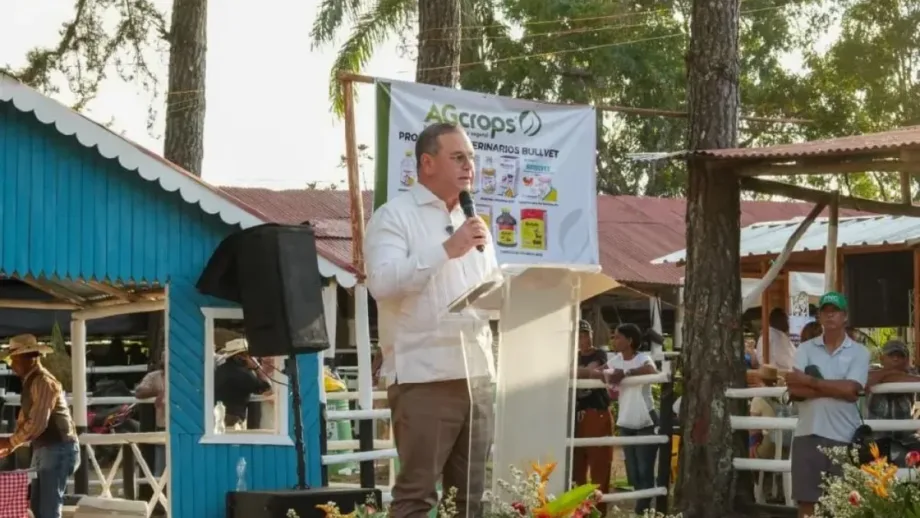Ganaderos del norte recibirán 20 mil pacas de alimento ante efectos de la sequía