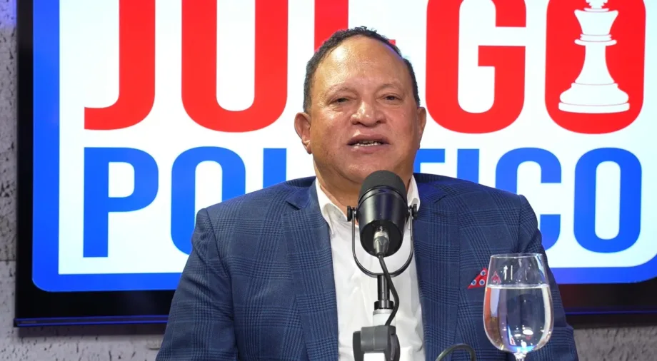 Leonardo Gil sobre David Collado: “Le ha resultado ser candidato sin decir que es candidato” Leonardo Gil sobre David Collado: “Le ha resultado ser candidato sin decir que es candidato”
