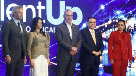Gobierno dispone de unas 15 mil becas para capacitación en tecnología