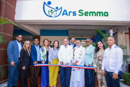 ARS-SEMMA deja abierta nueva oficina de servicios para maestros en la provincia Espaillat