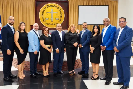 Danilo Monción asume nuevo período al frente de la Asociación de Abogados de Santiago Danilo Monción asume nuevo período al frente de la Asociación de Abogados de Santiago