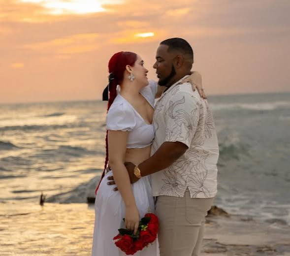 Edwin Encarnación cambia foto de perfil y reaviva rumores de reconciliación con Karen Yapoort