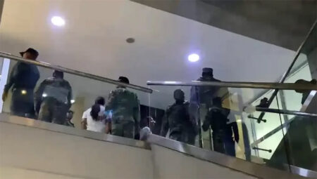 SeNaSa 2.0: Alrededor de 22 médicos fueron detenidos y trasladados para ser interrogados