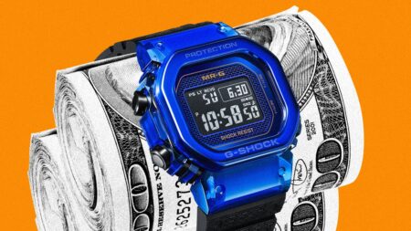 Así es el Casio G-Shock más caro de la historia: cuesta 80 mil dólares y está hecho de zafiro