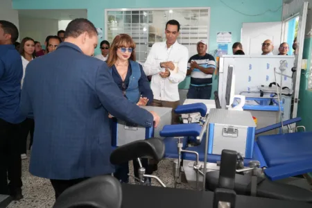 SNS entrega equipos médicos al hospital municipal de Cutupú por RD$4.8 millones