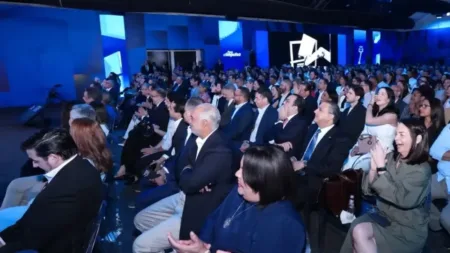 Popular celebra Foro con 800 pymes