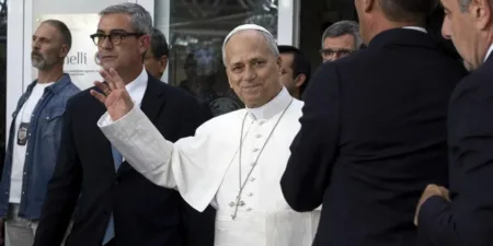 El papa León XIV no necesitará tratamiento tras extirparle el cáncer en el pulmón
