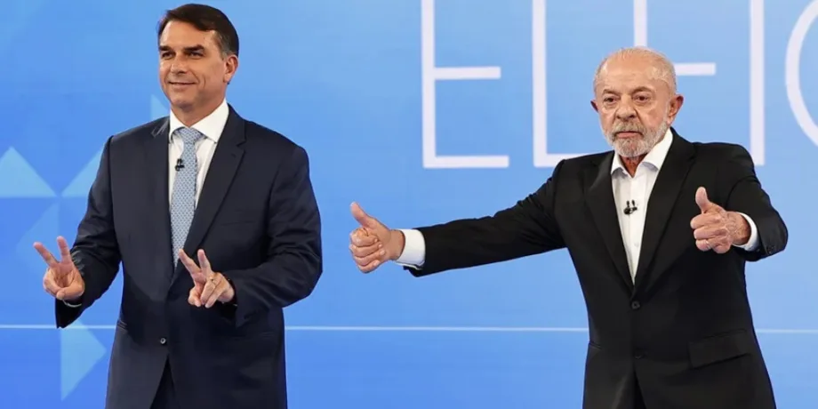 Flávio Bolsonaro y Lula se atacan por economía, seguridad y corrupción en último debate