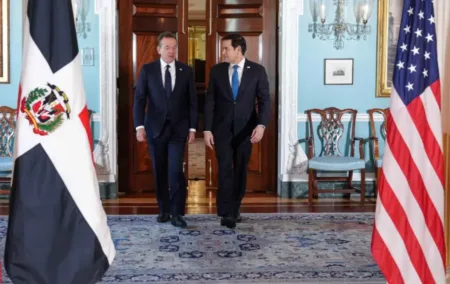 Bisonó y Rubio tratan agenda de seguridad y economía