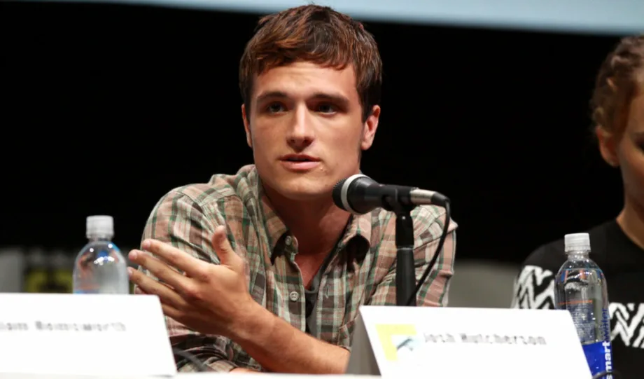 ¡De Peeta Mellark al terror! Josh Hutcherson celebra su cumpleaños