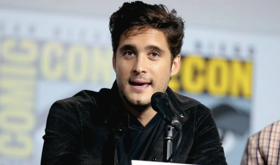 Diego Boneta se adentra en un mundo mágico con Starbright