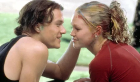 Julia Stiles y el homenaje a Heath Ledger que la hizo llorar en los ensayos