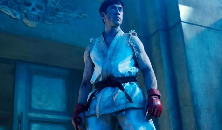 Street Fighter da el primer golpe en taquilla y Elizabeth Holmes, la sorpresa