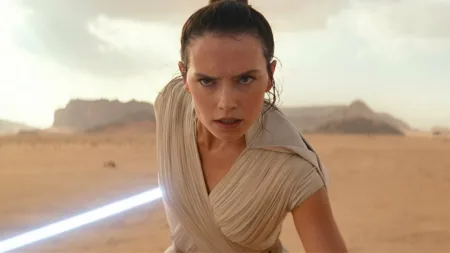 Daisy Ridley protagonizará una nueva versión de Viaje al fondo del mar