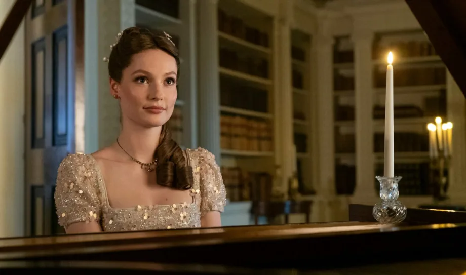 Hannah Dodd, Francesca en Bridgerton, protagonizará Miss You Forever, Zara Drake